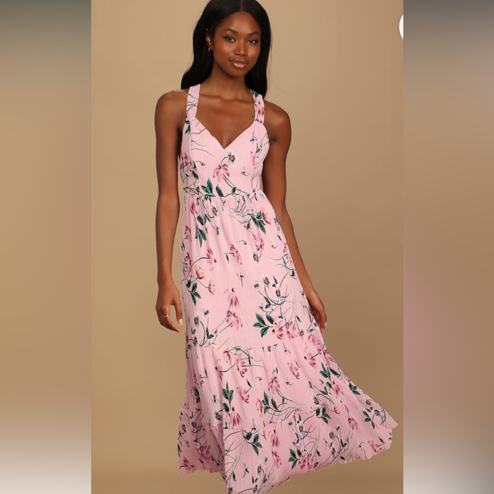 New With Tags - Pink Floral Lulu’s Dress